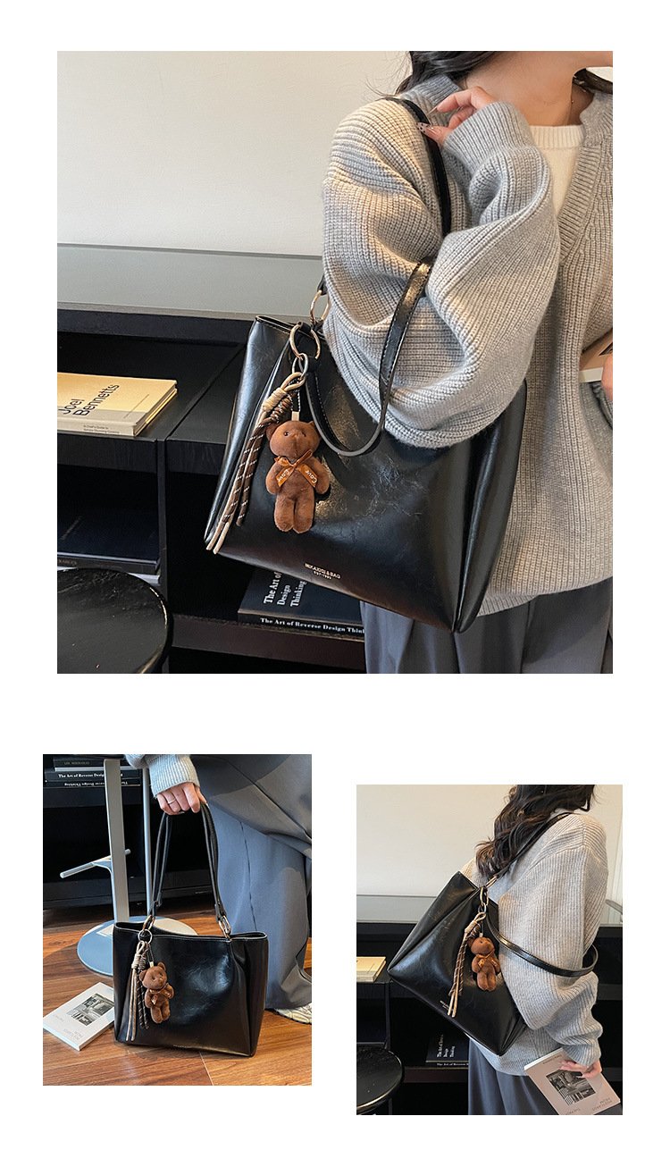 Large black tote bag - Image 2