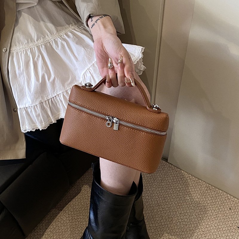 Dark brown small handbag - Image 2