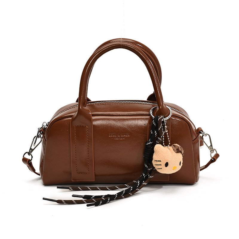Light brown medium-sized handbag